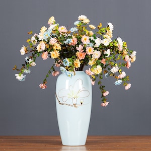 Quality Small Daisy Stem Fake Chrysanthemum with Leaf Artificial Gerbera Flower Home Floral DIY Rustic Wildflower Garden Decoration Material