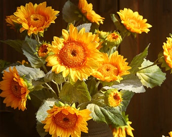Artificial Sunflower Stem, Summer Flower with Foliage, Living Room Floral Decor, Rustic Spray Craft, Wedding Party Arrangement, Window Plant
