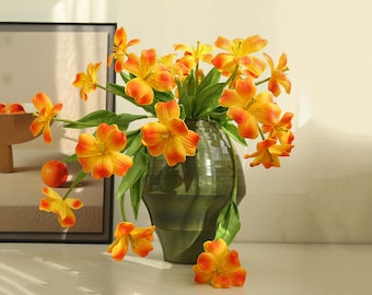 Tige de tulipe fleurie avec feuilles, fleurs de tulipe artificielles, travaux manuels de fleurs artificielles, décoration florale pour la maison, composition de mariage, pour bouquet de mariée