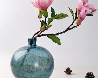 Faux Magnolia Branch with Leaf Artificial Flower Stem and Bud Chinese Home Fake Floral Decoration Wedding Party Plant Arrangement for Garden