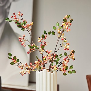 Fake Berry Branch with Leaves, Faux Holly Twigs, Rustic Wild Fruit Crafts, Artificial Flowers, Home Floral Decor, Wedding Arrangement, Gift