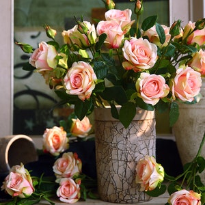 Real Touch Rose Stem with Bud, Artificial Flower with Foliage, Home Floral Decoration, Wedding Party Sprig Arrangement, Bouquet DIY Material