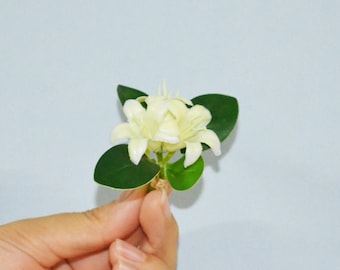 Ramo de flores artificiales de neroli con hojas, flor de naranjo blanca artificial de 6,35 cm, mini ramo para decoración de pasteles, arreglos florales en caja de regalo.