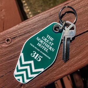 The Great Northern Hotel Keychain | Twin Peaks