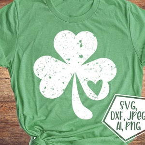 Trèfle SVG, SVG de la Saint-Patrick, trèfle avec coeur svg, conception de chemise St Patrick svg, svg irlandais, clipart trèfle, cricut
