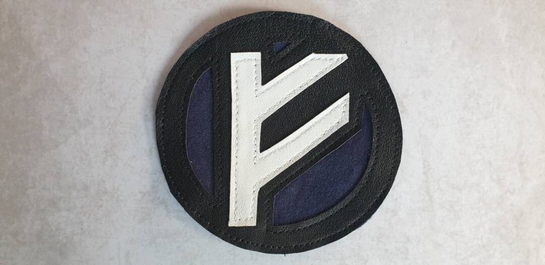 FEHU Round Rune Emblem Patch / Patch, Leather Application Made of Fine ...