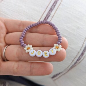 Daisy Name Bracelets, Girl Personalized Bracelets, School Name Bracelets, Newborn Baby Gift, Name Announcement, pink bead bracelet, purple
