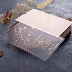 Blush Rosa und Gold Acryl Hochzeitseinladung, personalisierte Hochzeit einladen, Goldfolie gedruckt Acryl Hochzeitseinladungen, Blush Rosa einladen