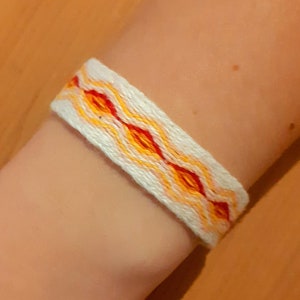 Bracelet Pop-Art Kiss, tissage aux tablettes, en lin , tissé à la main