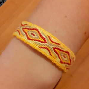 Bracelet Architecture Optical-Art, tissage aux tablettes, en lin , tissé à la main