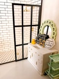 1/12 Scale Modern Dollhouse Shower Kit: Black & White Tiles
