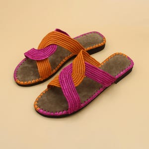 Handmade Raffia Sandals for Women – Moroccan Leather Sole Slides – Boho Summer Sandals – Pink Orange Raffia Shoes – Beach Slippers