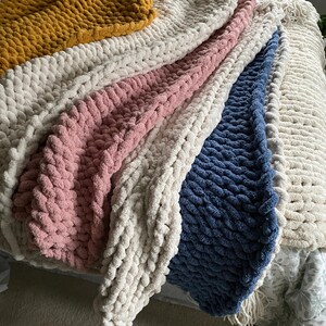 Beautiful Chunky Knit Throw Blanket with Tassels - Fall Throw Blanket - Holiday Gift -Handmade Gift Blanket - Luxury Blanket - Sympathy Gift