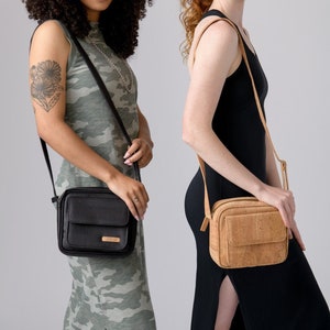 Womens Crossbody Bag (Cork Vegan Bag, Small Crossbody Bag, Everyday Bag, Horizontal Crossbody Pouch, Eco-friendly Satchel with Straps)