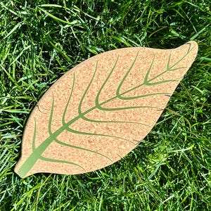 Leaf Shaped Cork Trivet | Cork Trivet for Hot Dishes