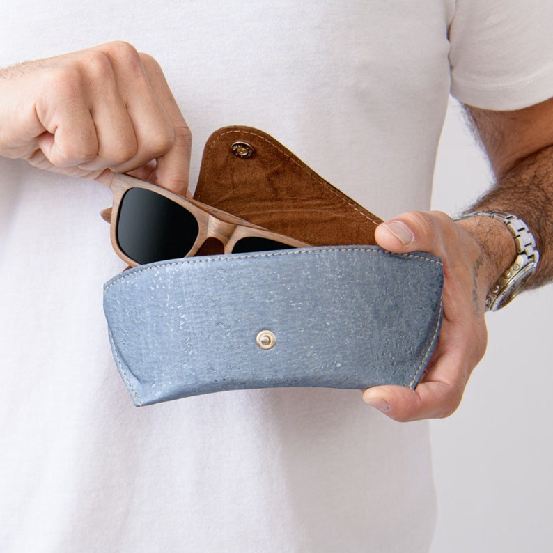 Cork Protective Glasses Case Vegan Eyewear Case, Eco Leather Sunglasses Case, Faux Leather Eyewear Holder, Sunnies Case, Eco Reader Holder Metallic Blue Gray