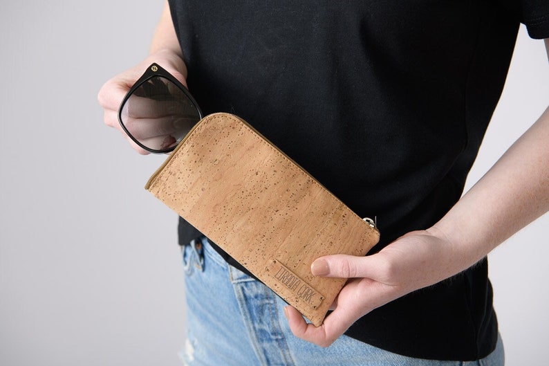 Cork Glasses Case Holder, Cork Sunglasses Pouch, Eco Cork Leather Soft, Vegan, Sustainable, Glasses pouch, Gifts for Him, Gifts For Her image 2