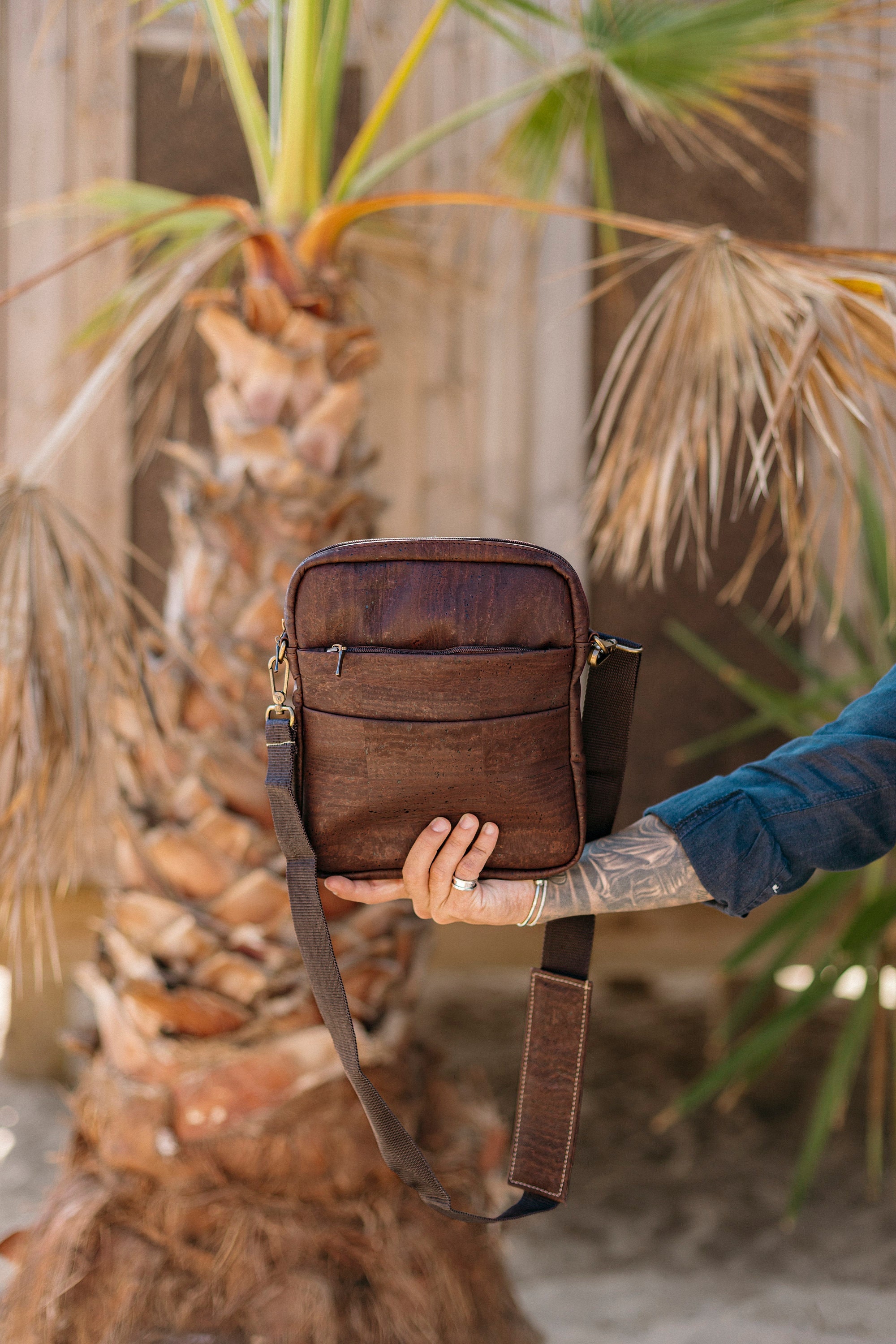 Fossil defender leather messenger bag hot sale