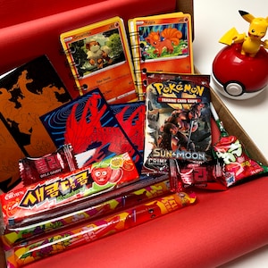 Caja de regalo de Pokémon, incluye un paquete de cartas. Regalo de cumpleaños, regalo de Navidad y aniversario, regalo sorpresa. Regalo para buzón de correo muy considerado