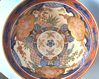 Ciotola profonda in porcellana giapponese Imari. Meiji. Diametro 9 3/4".