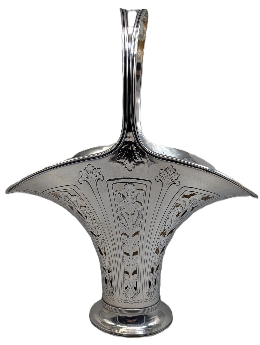 large-tiffany-co-sterling-silver-flower-basket-with-liner-17-1-2-h