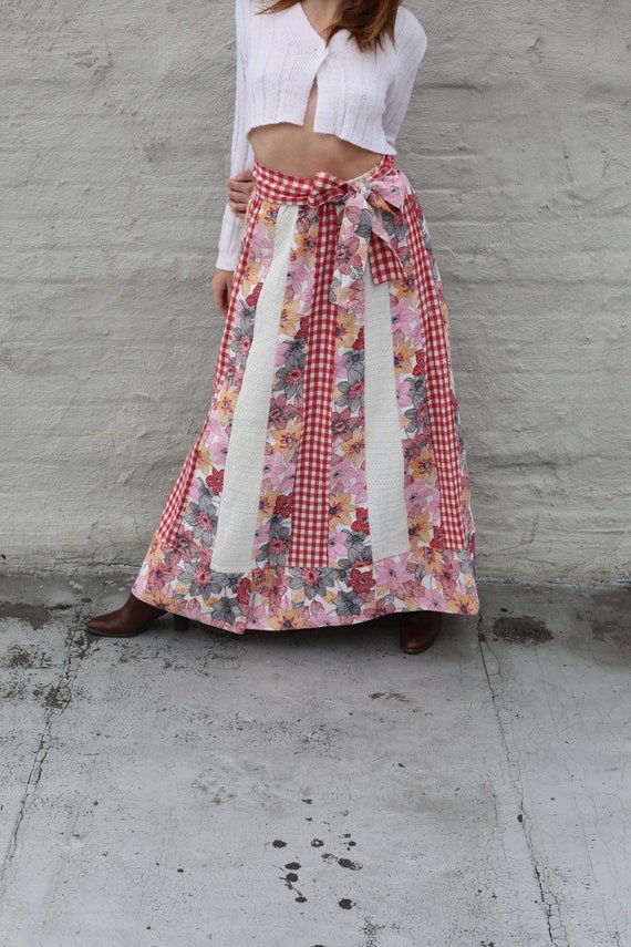 1970s Cottagecore Quilted Maxi Skirt - Size S