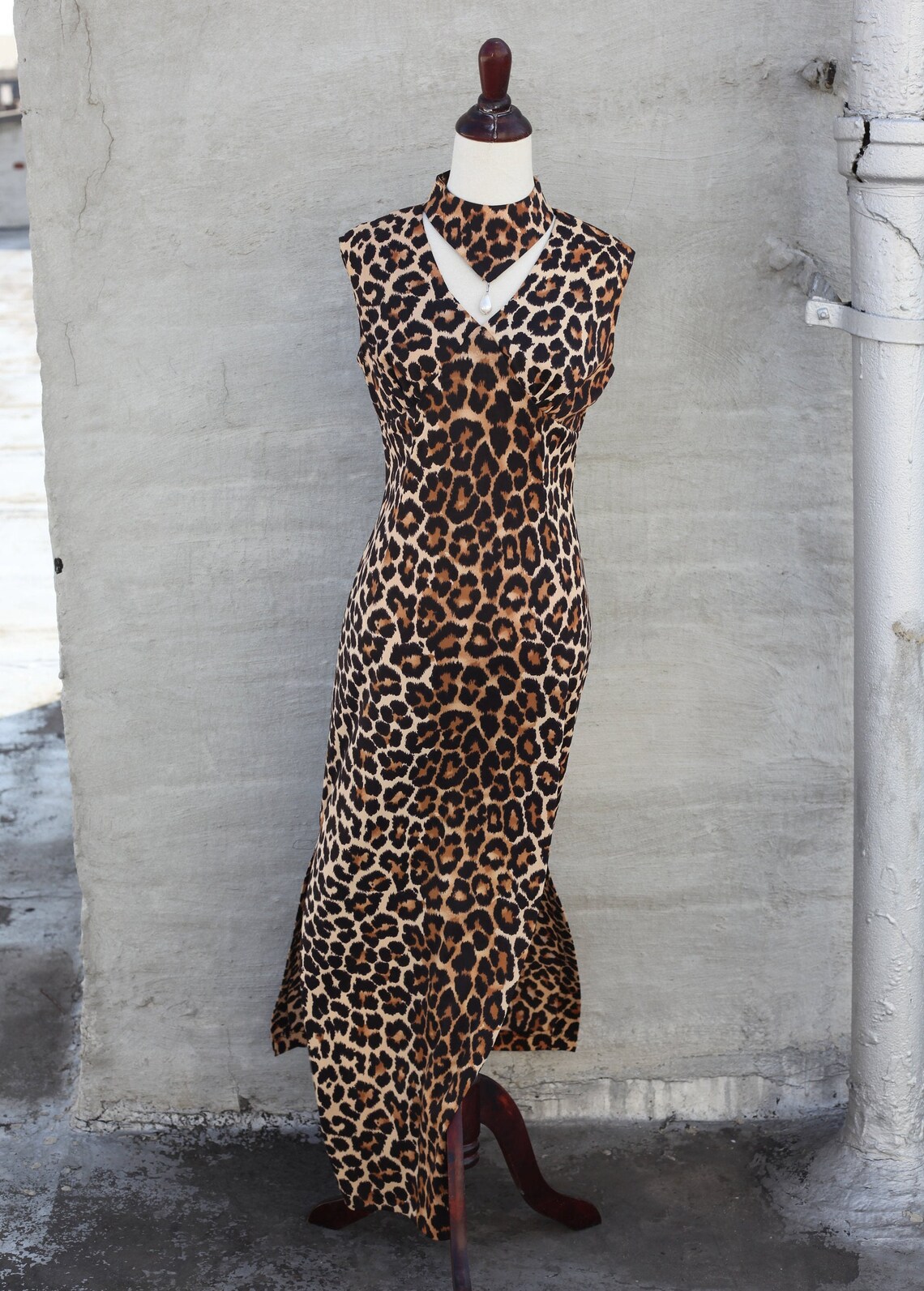 VINTAGE Leopard Print Dress w/ Pearl Drop Chocker Size S | Etsy