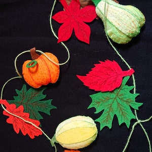 Handmade Pumpkin Garland /Pumpkin garland/pumpkin wall hanging/ Halloween Garland/ Thanksgiving garland/ Halloween decor/ Thanksgiving Decor image 4
