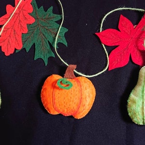 Handmade Pumpkin Garland /Pumpkin garland/pumpkin wall hanging/ Halloween Garland/ Thanksgiving garland/ Halloween decor/ Thanksgiving Decor image 8
