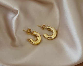 Boucles d’oreilles Gold Hoop, Boucles d’oreilles Dainty Gold Hoop, Cerceaux élégants, Boucles d’oreilles délicates, Esthétique Pinterest, It Girl, Outfit Inspo, Gold Huggies