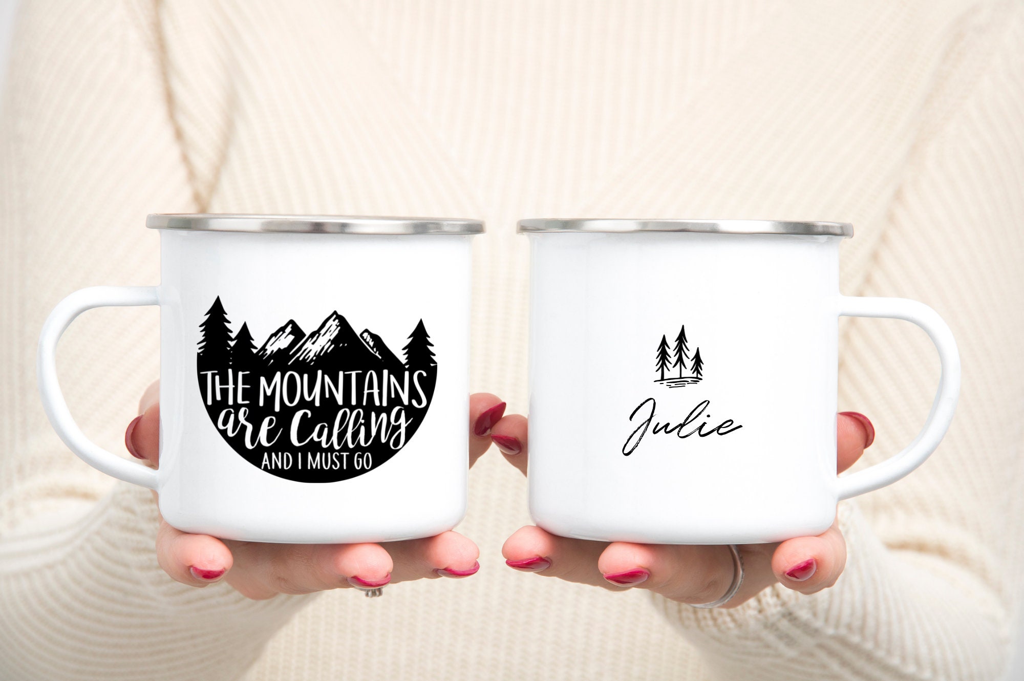 Mug Inox Campeur, The Mountains Are Calling/ Mug Inox/ Camping/ Mug Camping/Montagnes/ Personnalisé