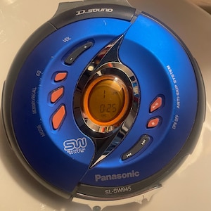 Amazon.com: Panasonic SL-SW960V Water Resistant Portable CD