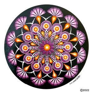 Fan-Tastic Mandala Pattern - Digital Download - Easy to follow - Step by Step Instructions - Create this dot art mandala yourself