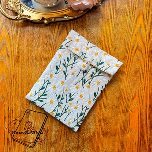 Embroidered White Daisy Flower Fabric Kindle Sleeve for Kindle ...