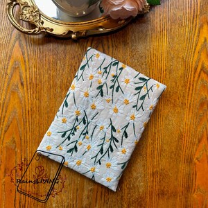 Embroidered White Daisy Flower Fabric Kindle Sleeve for Kindle ...