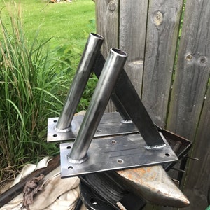 Oversized Steel Flagpole Mount