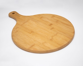 Extra-Thick & Strong Pizza or Cheese Board with handle made from bamboo 100% Sustainable 32cm wide bamboo board, bread chopping round board
