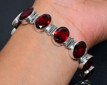 Pulsera de granate rojo Piedra preciosa de granate rojo Pulsera de plata de ley 925 hecha a mano Pulsera de granate rojo para regalo Pulsera de granate rojo para ella