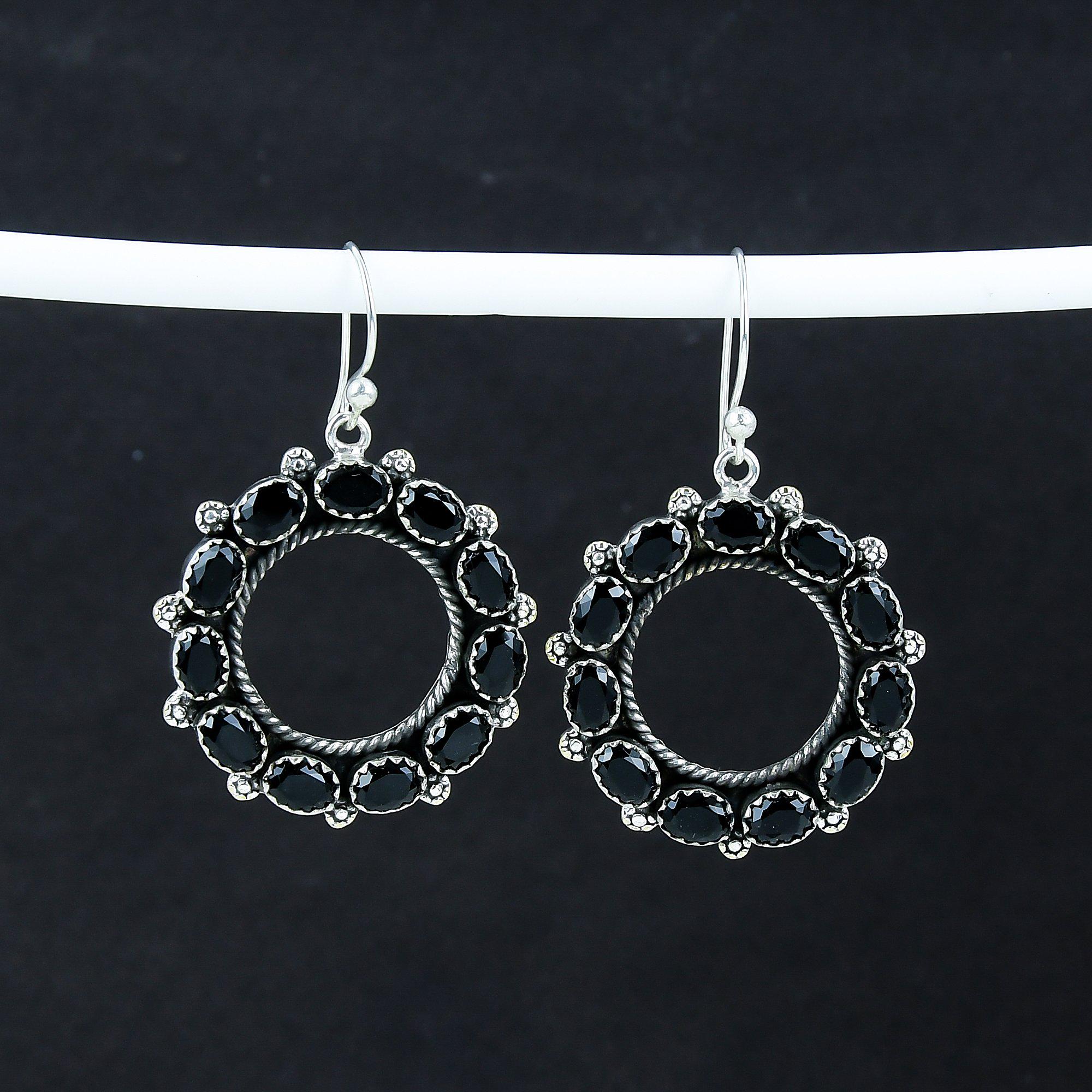 Boucles D'oreilles Pendantes Spinelle Noir Lab-created - Argenté Plaqué - Fait Main En Inde