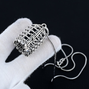 WEBEEDY Pearl Cage Holders - 4 Style Set For DIY Jewelry Making (Platinum/Golden)