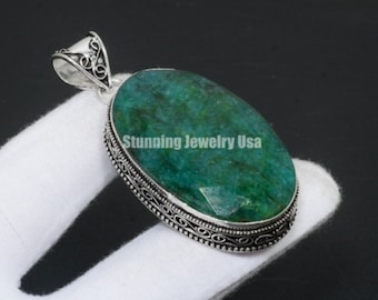 Emerald Gemstone Pendant, 925 Sterling Silver Pendant, Emerald Handmade Gemstone Jewelry, Emerald Gemstone Handmade Silver Pendant For Gift