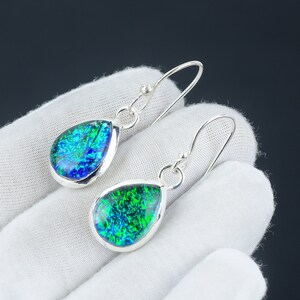 Orecchino opale triplo australiano, orecchino in argento sterling 925 bellissimo orecchino cabochon in pietra preziosa regalo per lei per le donne immagine 2