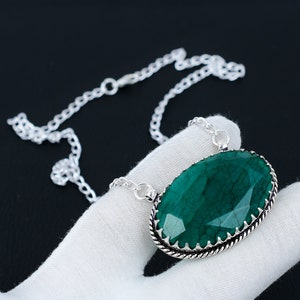 Emerald Gemstone Jewelry Necklace, Emerald 925 Sterling Silver Charm Necklace For Wedding Gift, Silver Emerald Necklace For Women Gifts