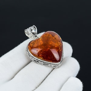Bernstein Anhänger Herzform Bernstein Anhänger Bernstein 925 Sterling Silber Handgemachter Antiker Bernstein Edelstein Schmuck Geschenk für Sie Halloween Schmuck