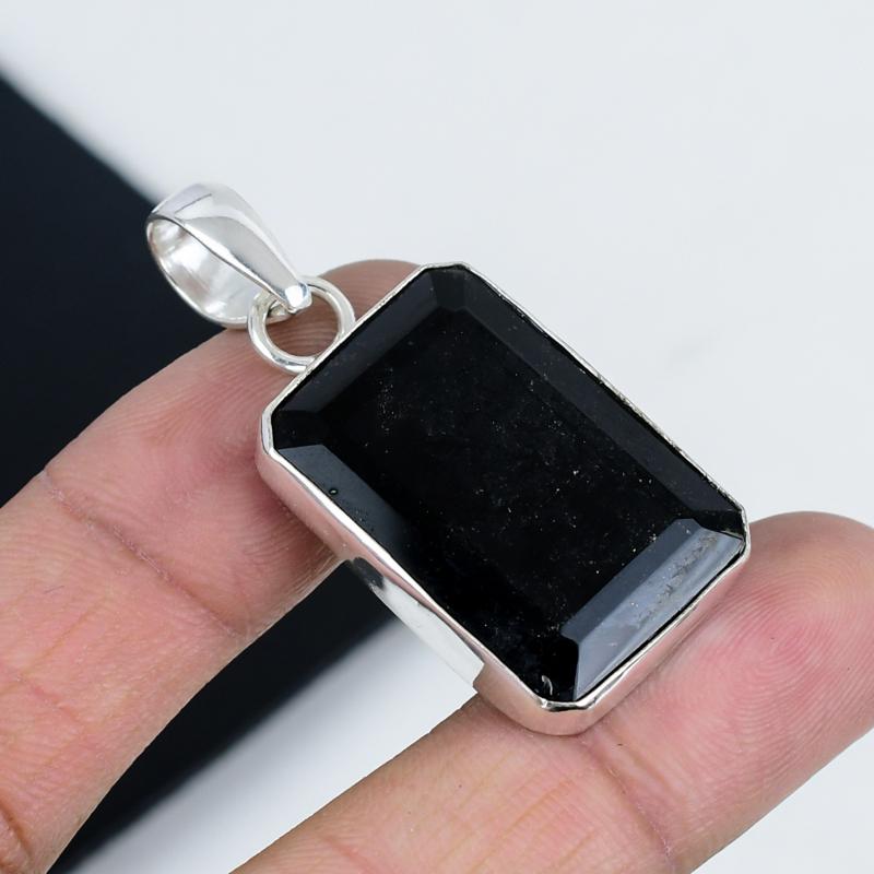 ブラックオニキスペンダント、925スターリングシルバーペンダント、ハンドメイドジュエリーペンダント、ユニークなペンダント、ブラックオニキスの宝石、クリスマスギフト用ペンダント
