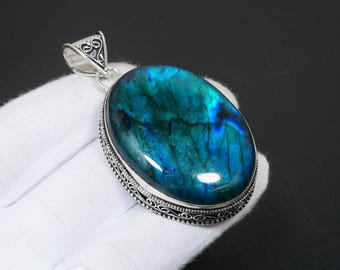 Labradorite Silver Pendant 925 Sterling Silver Gemstone Pendant Silver Jewelry,Designer Pendant,Gift For Her Gift For Mother Silver Pendant