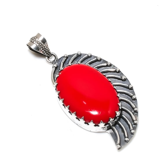Sterling Silver Red Coral Leaf Pendant Sterling Silver Red Coral Leaf Pendant