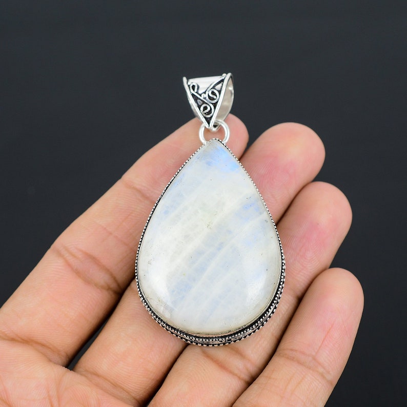 Rainbow Moonstone Gemstone Pendant Pendant 925 Sterling Silver Pendant Moonstone Pendant Jewelry Designer Pendant Antique Gemstone Pendant image 3