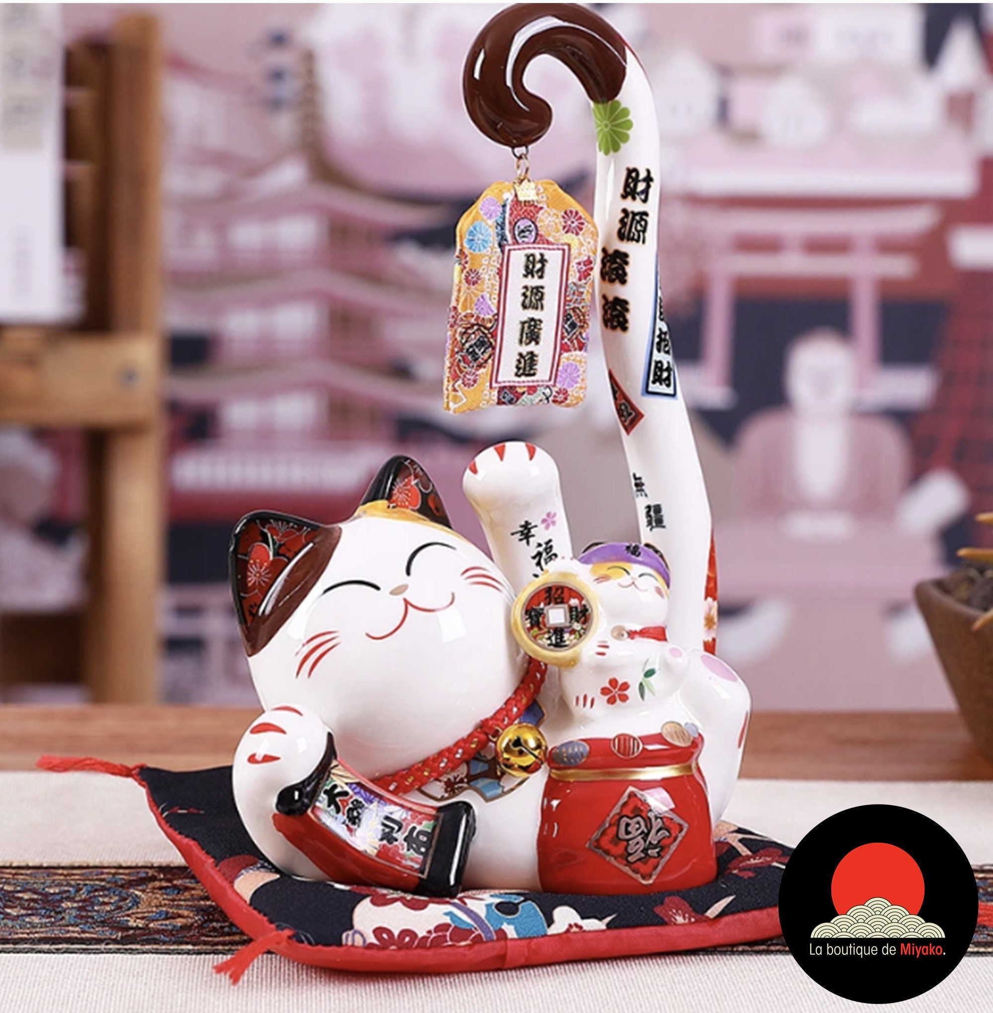 Figurines Chats Maneki-neko : Objets Déco Japonais et Chinois pour  Intérieur Unique