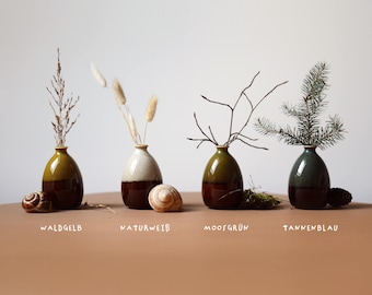 Kleine Keramik Vase für den Jahreszeitentisch, Waldorf